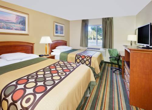 Imagen de la habitación del Hotel Super 8 By Wyndham Mt. Pleasant. Foto 4
