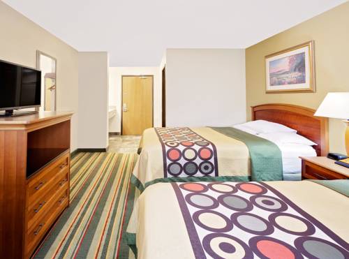 Imagen de la habitación del Hotel Super 8 By Wyndham Mt. Pleasant. Foto 7