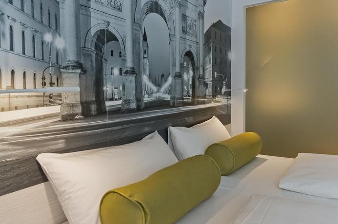 Imagen de la habitación del Hotel Super 8 By Wyndham Munich City North. Foto 10