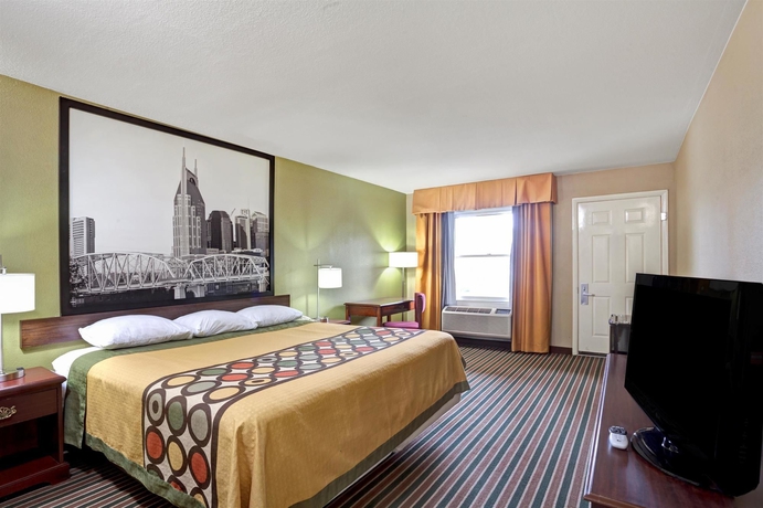 Imagen de la habitación del Hotel Super 8 By Wyndham Nashville West. Foto 5
