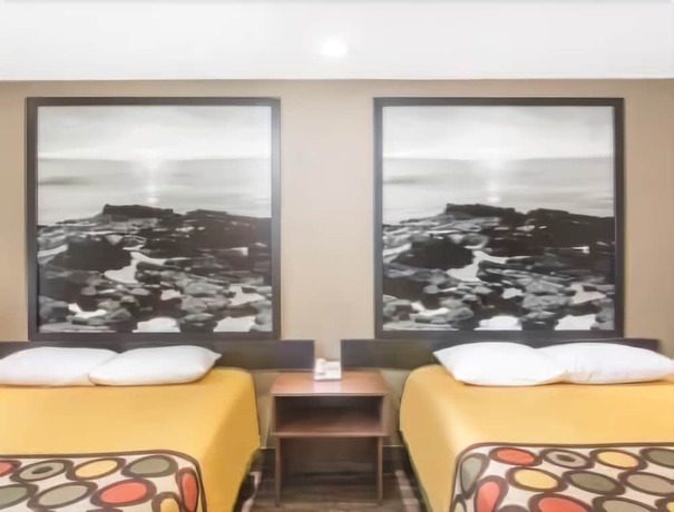 Imagen de la habitación del Hotel Super 8 By Wyndham National City Chula Vista. Foto 12