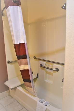 Imagen de la habitación del Hotel Super 8 By Wyndham New Braunfels I-35. Foto 12