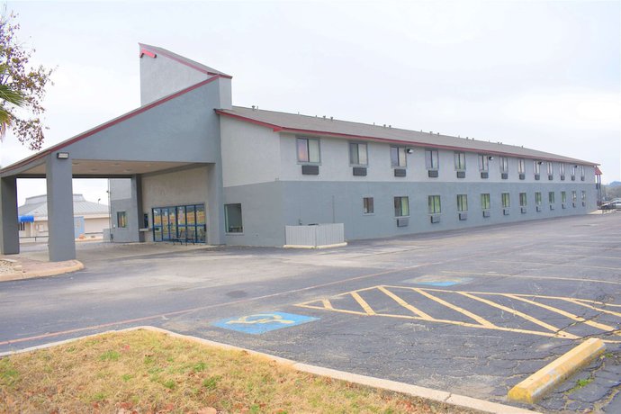Imagen general del Hotel Super 8 By Wyndham New Braunfels I-35. Foto 5