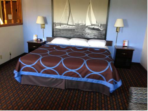 Imagen de la habitación del Hotel Super 8 By Wyndham New Castle. Foto 10