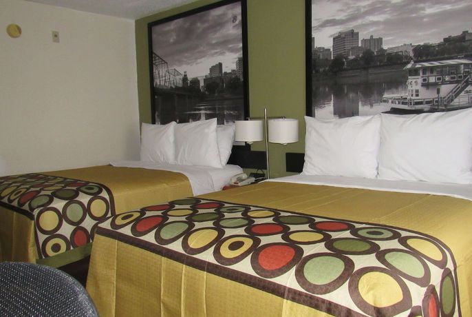 Imagen de la habitación del Hotel Super 8 By Wyndham New Cumberland. Foto 3