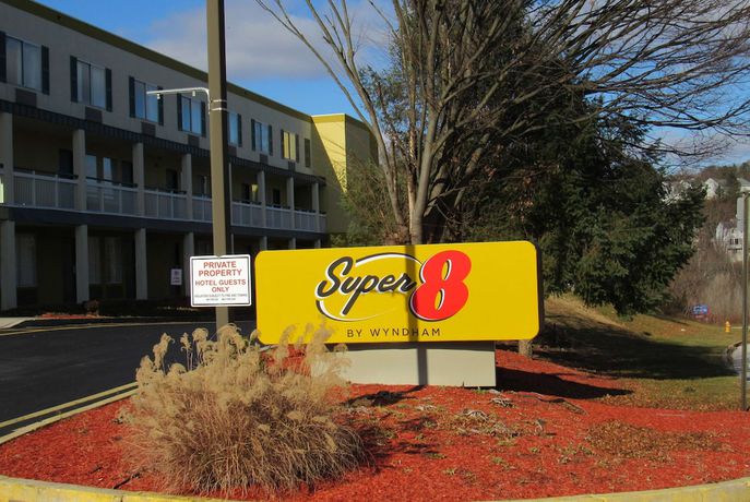Imagen general del Hotel Super 8 By Wyndham New Cumberland. Foto 1