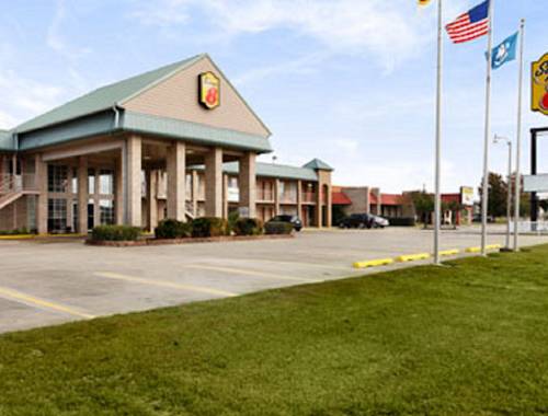 Imagen general del Hotel Super 8 By Wyndham New Iberia. Foto 1