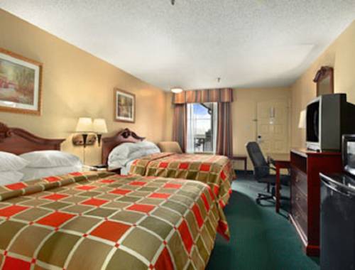 Imagen de la habitación del Hotel Super 8 By Wyndham New Iberia. Foto 11