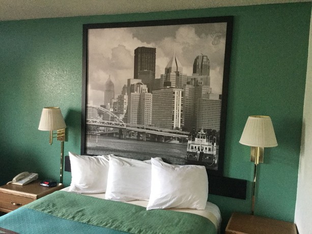 Imagen de la habitación del Hotel Super 8 By Wyndham New Stanton. Foto 6