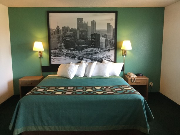 Imagen de la habitación del Hotel Super 8 By Wyndham New Stanton. Foto 9