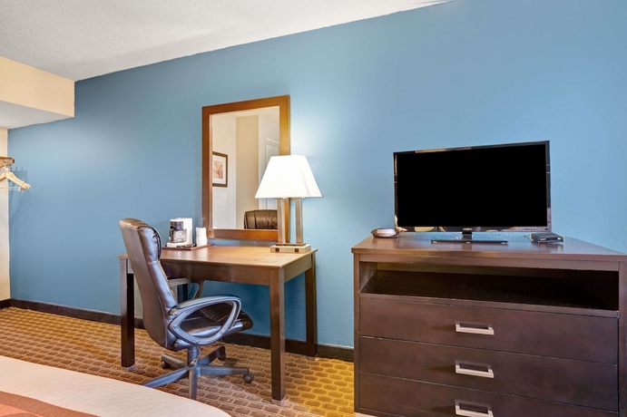 Imagen de la habitación del Hotel Super 8 By Wyndham Newark De. Foto 5