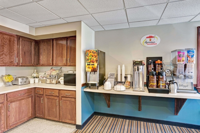 Imagen de los interiores del Hotel Super 8 By Wyndham Newark De. Foto 14