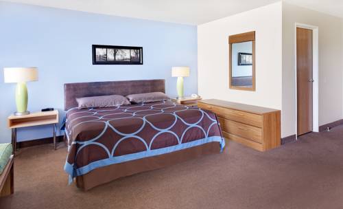 Imagen de la habitación del Hotel Super 8 By Wyndham Newburgh/west Point Near Stewart Airport. Foto 4