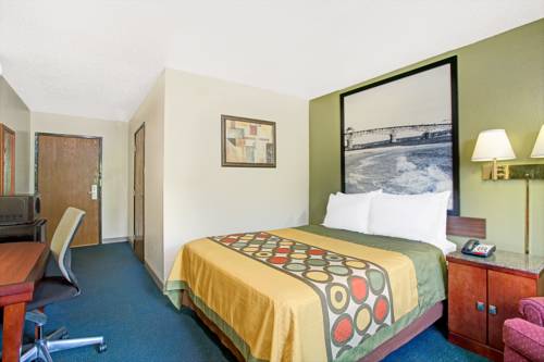 Imagen de la habitación del Hotel Super 8 By Wyndham Newport News/jefferson Ave.. Foto 12