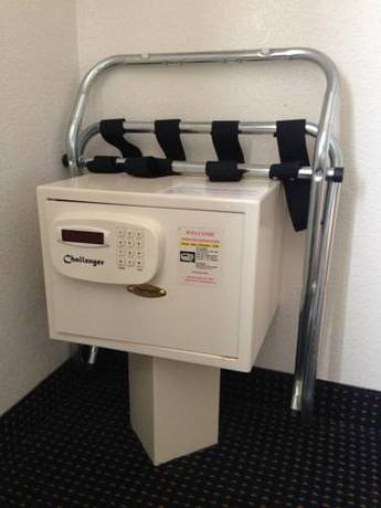 Imagen de la habitación del Hotel Super 8 By Wyndham Newport News/jefferson Ave.. Foto 13