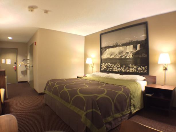 Imagen de la habitación del Hotel Super 8 By Wyndham Niagara Falls Ny. Foto 13