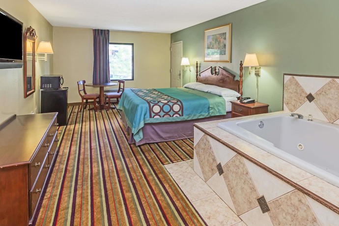 Imagen de la habitación del Hotel Super 8 By Wyndham Norcross/i-85 Atlanta. Foto 9