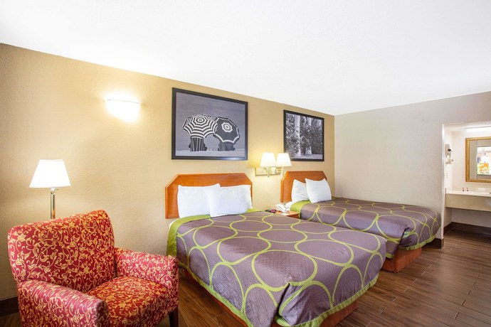 Imagen de la habitación del Hotel Super 8 By Wyndham North Palm Beach. Foto 10