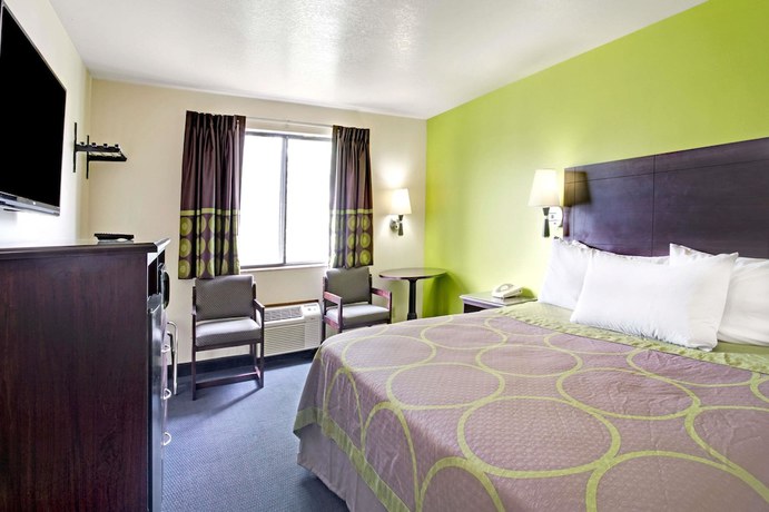 Imagen de la habitación del Hotel Super 8 By Wyndham Ogden. Foto 7