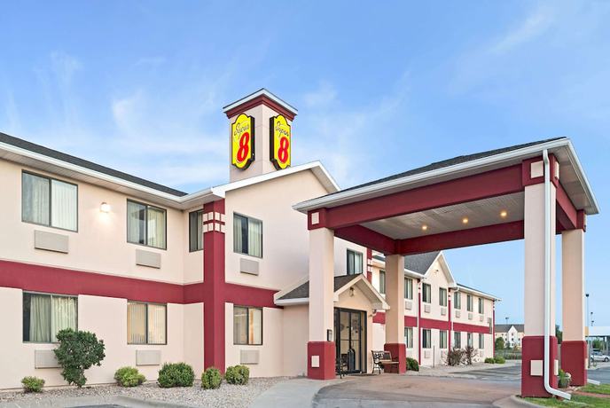 Imagen general del Hotel Super 8 By Wyndham Omaha Eppley Airport/carter Lake. Foto 2