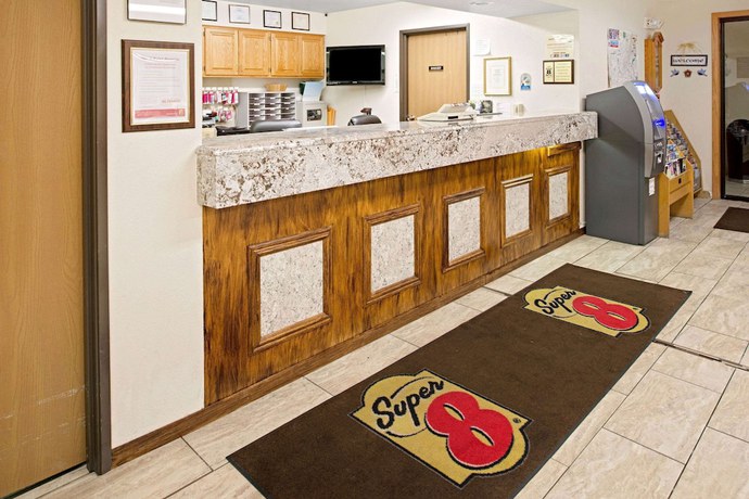 Imagen de los interiores del Hotel Super 8 By Wyndham Omaha Eppley Airport/carter Lake. Foto 13