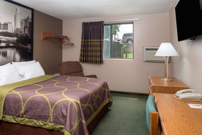 Imagen de la habitación del Hotel Super 8 By Wyndham Omaha Ne. Foto 12