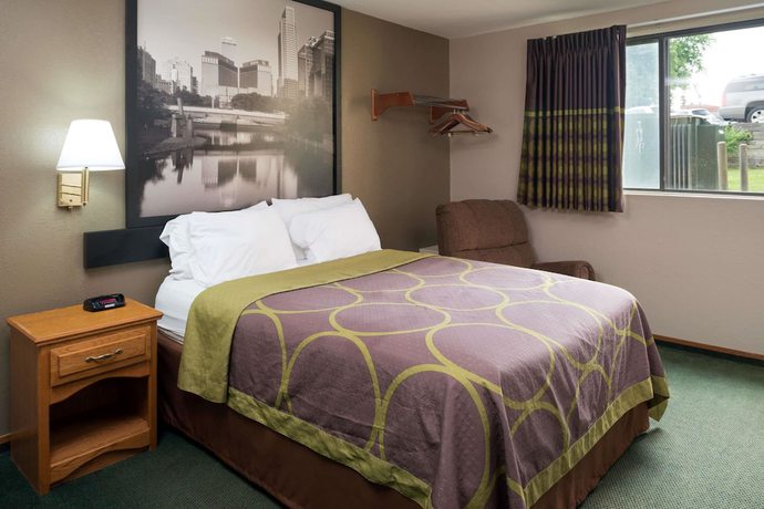 Imagen de la habitación del Hotel Super 8 By Wyndham Omaha Ne. Foto 13