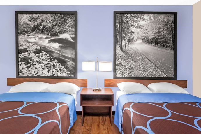 Imagen de la habitación del Hotel Super 8 By Wyndham Oneonta/cooperstown. Foto 12