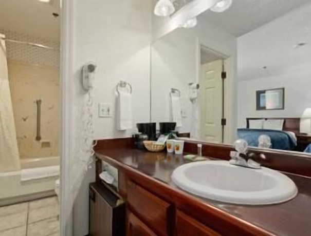 Imagen de la habitación del Hotel Super 8 By Wyndham Oroville. Foto 7