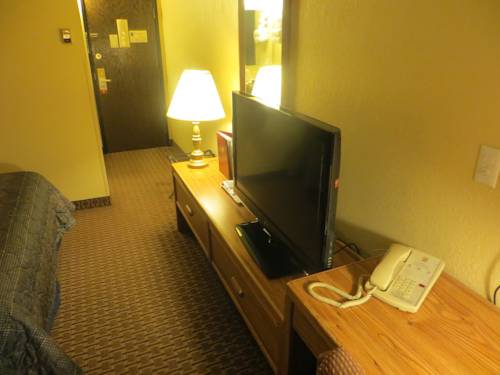 Imagen de la habitación del Hotel Super 8 By Wyndham Owatonna. Foto 4