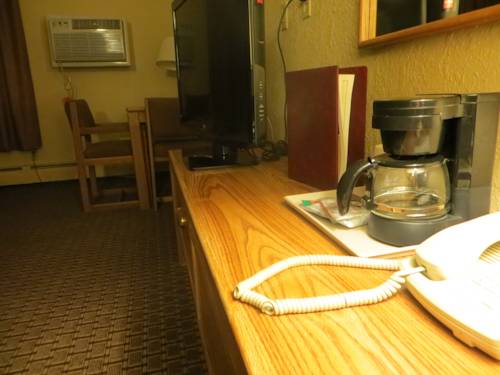 Imagen de la habitación del Hotel Super 8 By Wyndham Owatonna. Foto 15