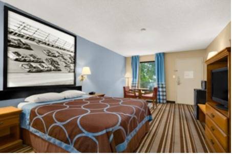 Imagen de la habitación del Hotel Super 8 By Wyndham Oxford, Oxford. Foto 7