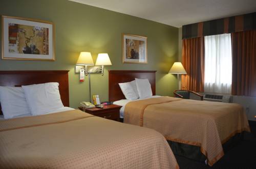 Imagen de la habitación del Hotel Super 8 By Wyndham Panama City. Foto 8