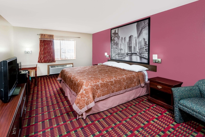 Imagen de la habitación del Hotel Super 8 By Wyndham Paris Il. Foto 5
