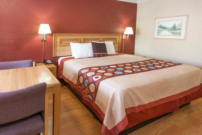 Imagen de la habitación del Hotel Super 8 By Wyndham Pasadena/la Area. Foto 7