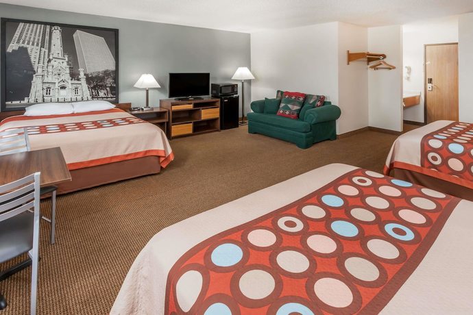 Imagen de la habitación del Hotel Super 8 By Wyndham Pekin/peoria Area. Foto 13