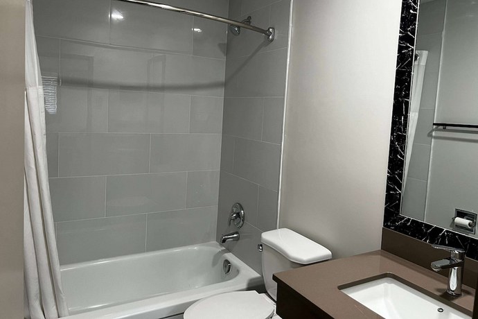 Imagen de la habitación del Hotel Super 8 By Wyndham Penticton. Foto 14
