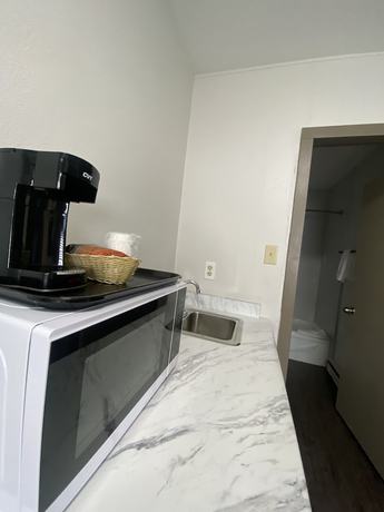 Imagen de la habitación del Hotel Super 8 By Wyndham Penticton. Foto 16