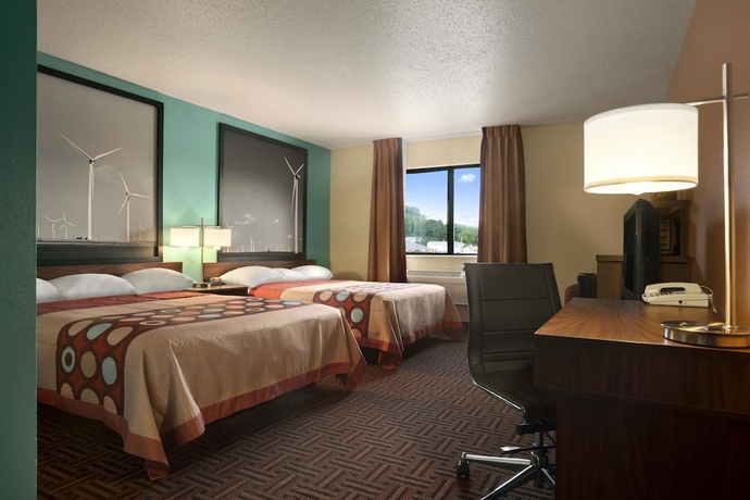 Imagen de la habitación del Hotel Super 8 By Wyndham Peoria East. Foto 4