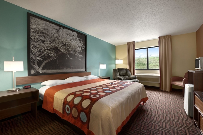 Imagen de la habitación del Hotel Super 8 By Wyndham Peoria East. Foto 6