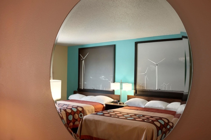 Imagen de la habitación del Hotel Super 8 By Wyndham Peoria East. Foto 12
