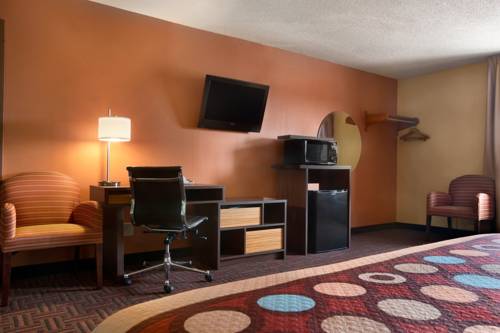Imagen de la habitación del Hotel Super 8 By Wyndham Peoria. Foto 5