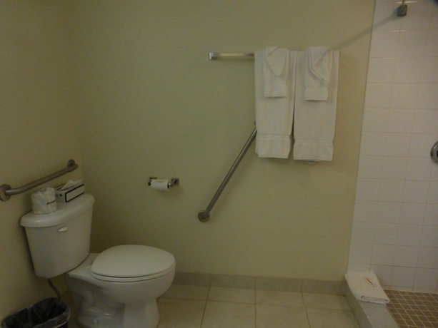 Imagen de la habitación del Hotel Super 8 By Wyndham Peterborough. Foto 6
