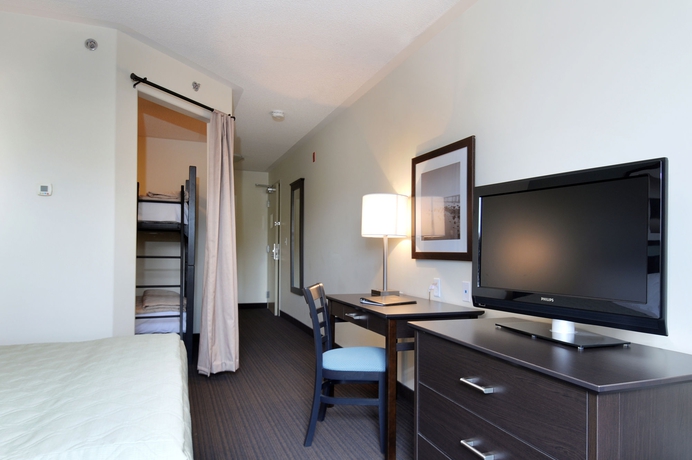 Imagen de la habitación del Hotel Super 8 By Wyndham Peterborough. Foto 10