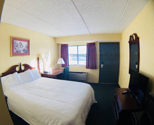 Imagen de la habitación del Hotel Super 8 By Wyndham Petoskey. Foto 5