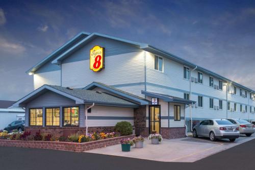 Imagen general del Hotel Super 8 By Wyndham Pierre Sd. Foto 1