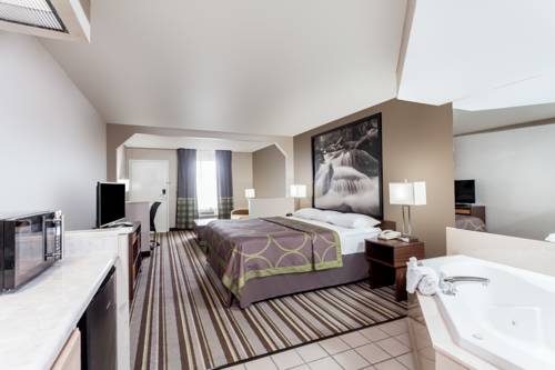 Imagen de la habitación del Hotel Super 8 By Wyndham Pigeon Forge Dollywood Lane. Foto 14