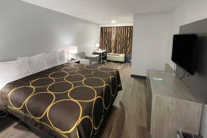 Imagen de la habitación del Hotel Super 8 By Wyndham Pigeon Forge Downtown. Foto 8