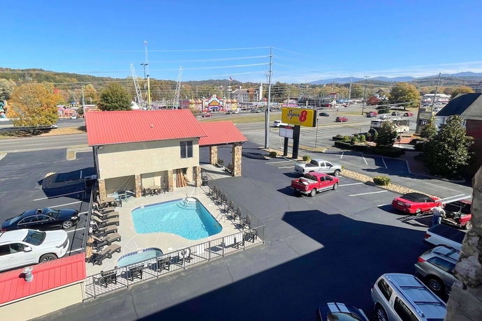 Imagen general del Hotel Super 8 By Wyndham Pigeon Forge Downtown. Foto 1