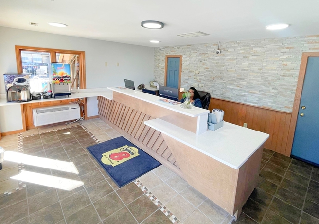 Imagen de los interiores del Hotel Super 8 By Wyndham Pigeon Forge Downtown. Foto 16